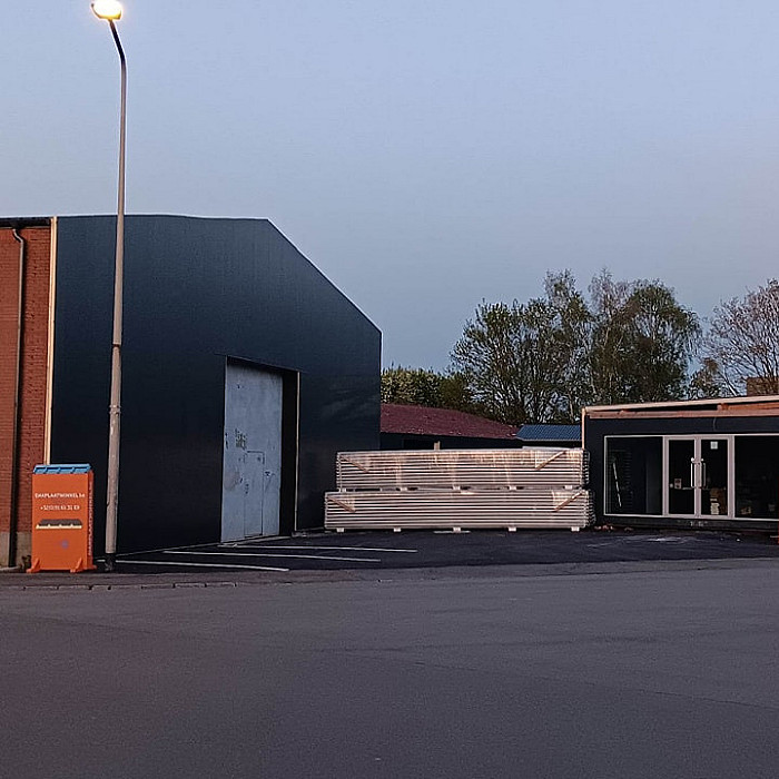 Construction industrielle, bâtiments agricoles, structures métalliques, solutions 
                   sur mesure, Mons, Charleroi, Tournai