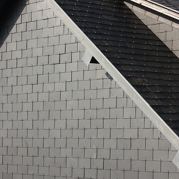 couverture, toiture, tuiles, ardoises, zinc, isolation toiture, zinguerie, étanchéité,
                  rénovation toiture, réparation toiture, Aubervilliers, Créteil, Nanterre