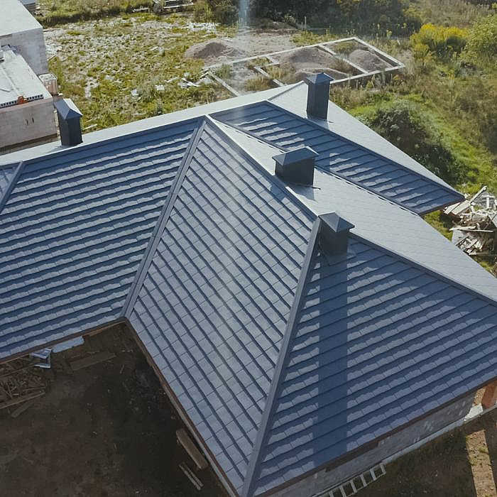 Toiture, charpente, rénovation de toiture, isolation de toiture, charpente en bois,
                  solidité, performance énergétique, protection contre les intempéries, toiture neuve,
                  Seraing, Neupré, Juprelle