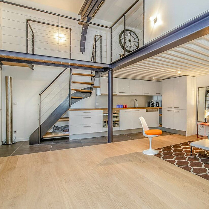 liggers, steunbalken, versterking, structuur, metalen balken, stabiliteit, renovatie