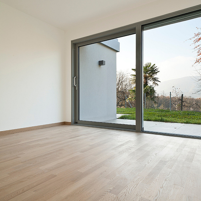 interieurrenovatie, pleisterwerk, scheidingswanden, vloerbekleding, cementering, 
                  afwerking, isolatie, schilderwerk, transformatie, renovatie