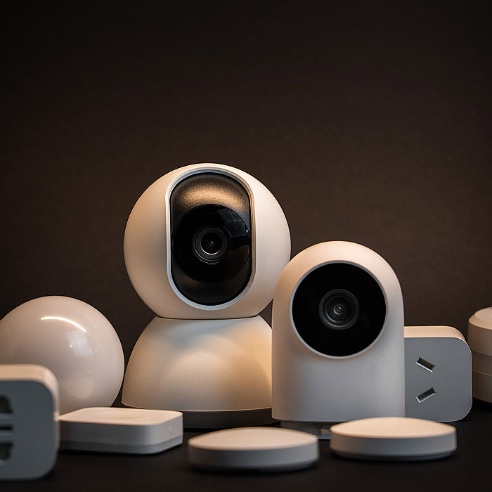 caméra de surveillance, vidéosurveillance, caméra IP, caméra extérieure, caméra 
                   intérieure, sécurité, surveillance à distance, caméra connectée, protection vidéo, 
                   caméra de sécurité, installation caméra, contrôle à distance, surveillance en temps réel