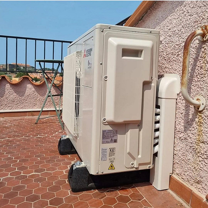 Installation d’un chauffe-eau solaire, Installation d’un chauffe-eau thermodynamique, Installation d’un plancher chauffant à eau chaude, Installation d’un plancher chauffant électrique, Installation d’un radiateur, Installation d’un sèche-serviettes à eau chaude, Installation d’une pompe à chaleur, plomberie, sanitaires, nouvelle salle de bain, pose de carrelage, peinture intérieure, électricité, pose de papier peint, ventilation