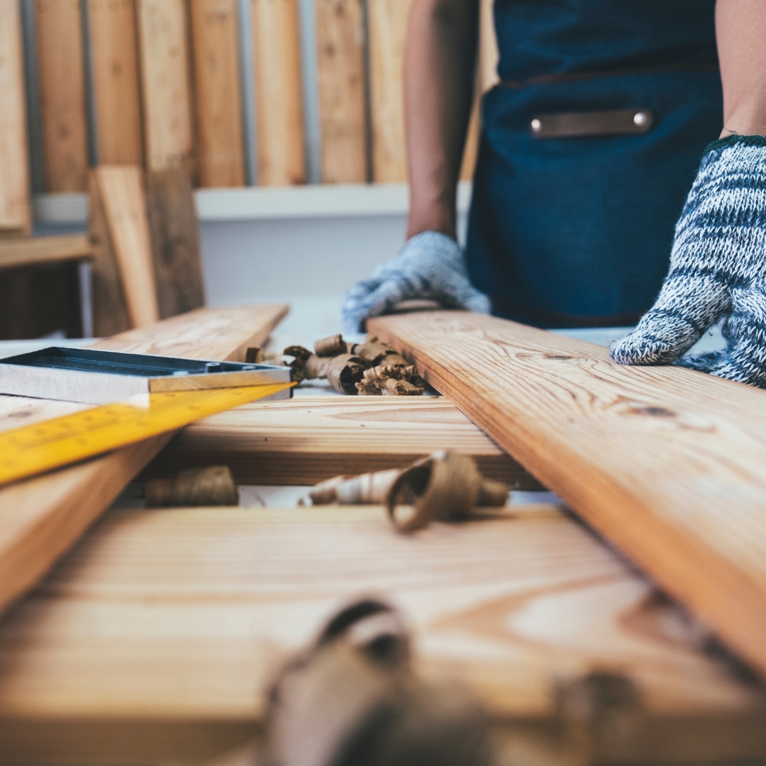 schrijnwerker, meubels op maat, algemene renovatie, houten ramen, trappen, keukens, dressing, badkamermeubels, Geraardsbergen, Ninove, Zottegem, West-Vlaanderen