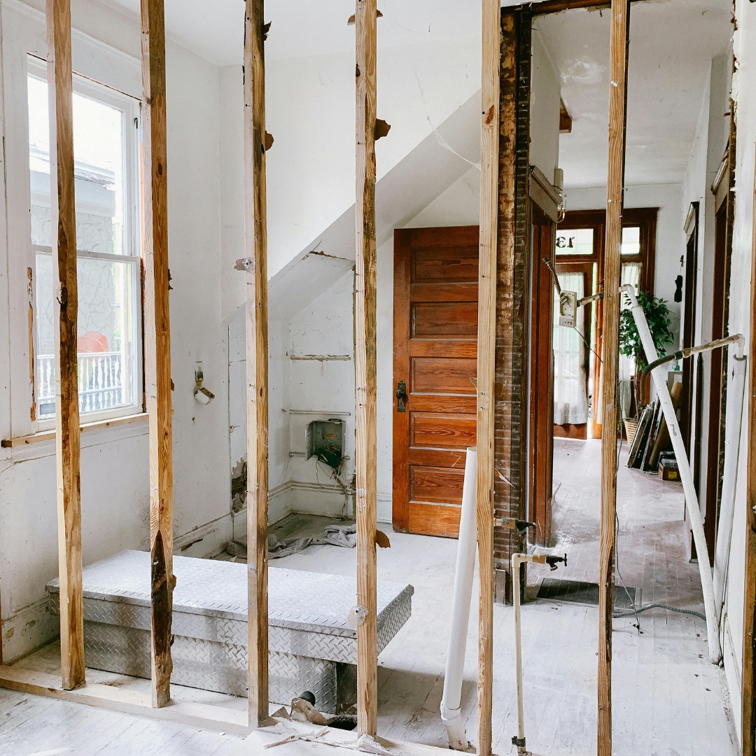 schrijnwerker, meubels op maat, algemene renovatie, houten ramen, trappen, keukens, dressing, badkamermeubels, Geraardsbergen, Ninove, Zottegem, West-Vlaanderen