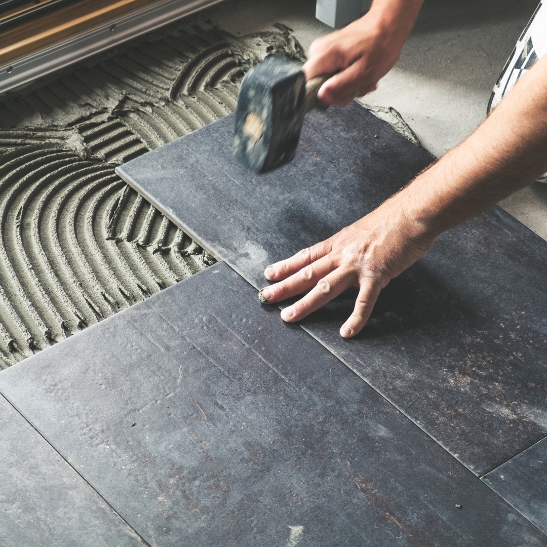 algemene renovatie, badkamerrenovatie, tegelwerken, zolderrenovatie, dakwerken, ventilatie, Ichtegem, Torhout, Oostkamp, West-Vlaanderen