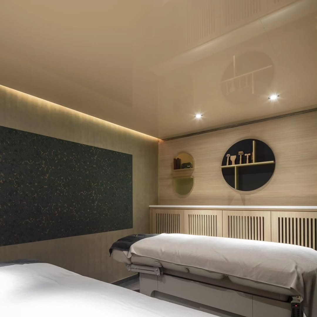 tapisserie, papier peint, peinture murale, peinture en batiment