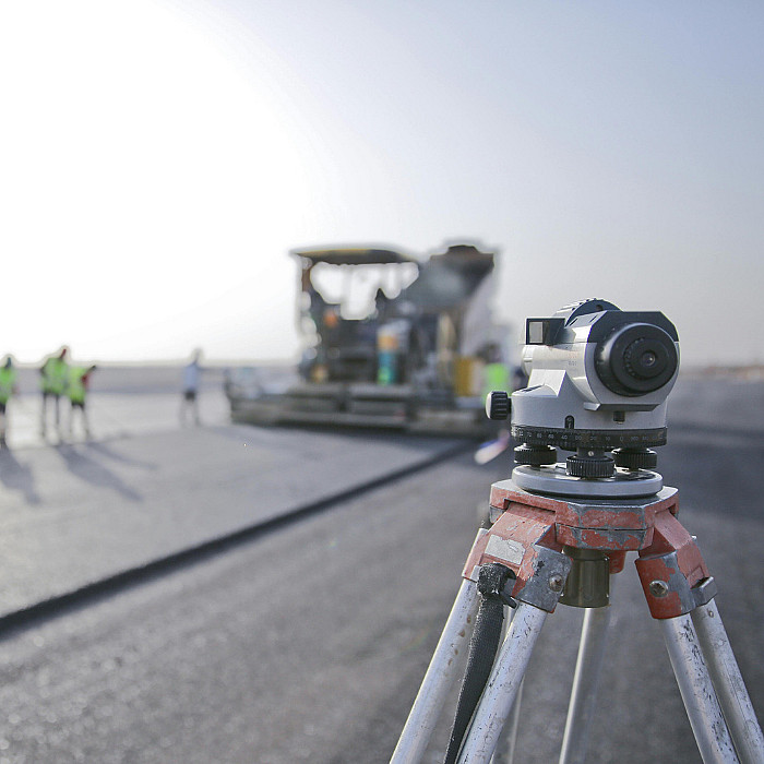 Entreprise de construction, maçon, terrassement, égouttage, drainage, annexe, 
                      dépollution sols, traitement des eaux