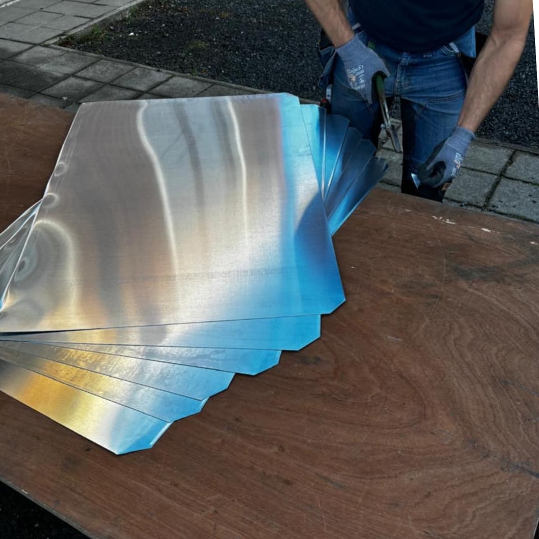 couvreur Leuze-en-Hainaut, toiture Tournai, zinguerie Ath, rénovation toiture Hainaut, travaux toiture Hainaut