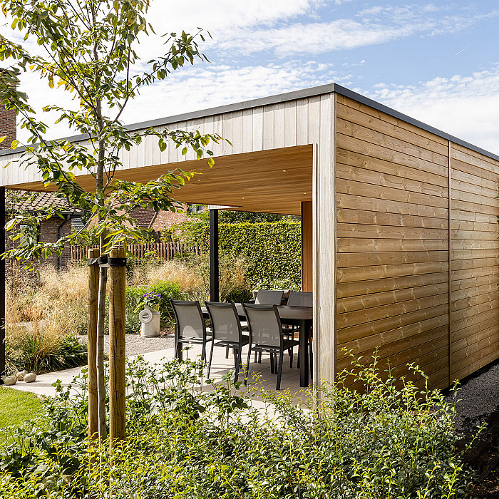 Annexe en bois, menuisier, menuiserie extérieure, terrasse en bois, aménagement extérieur
