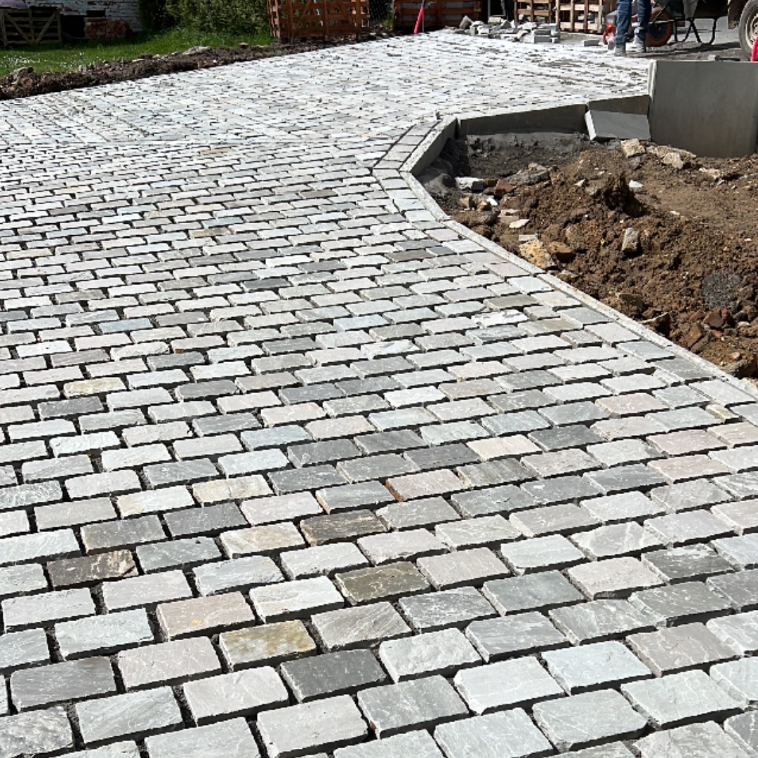 aménagement extérieur, terrassement, pavage, portails, clôtures, Mainvault, Ath, Lessines, Hainaut