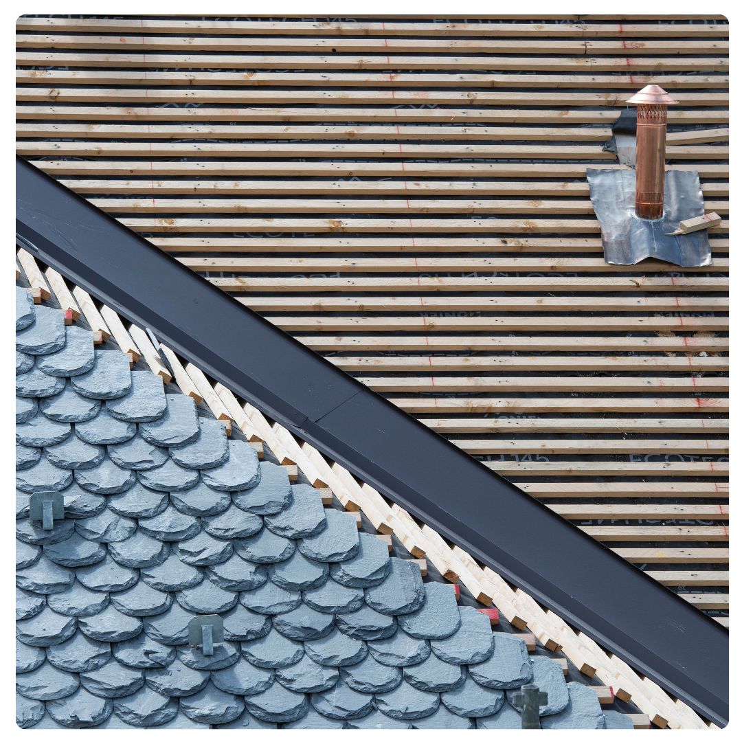 Couverture, toit, ardoise, tuiles, zinc, zinguerie