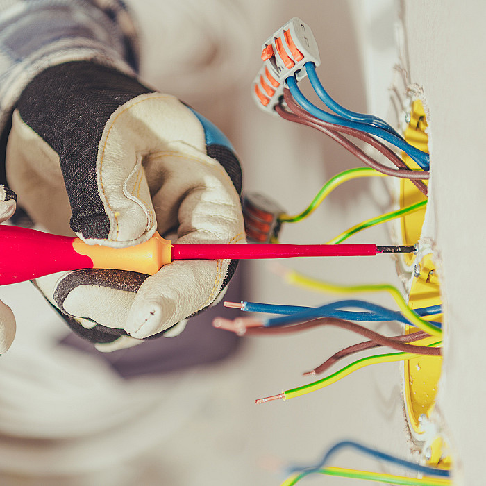 Rénovation, installation électrique, électricien, schéma électrique, raccordement, câblages, tableaux électriques