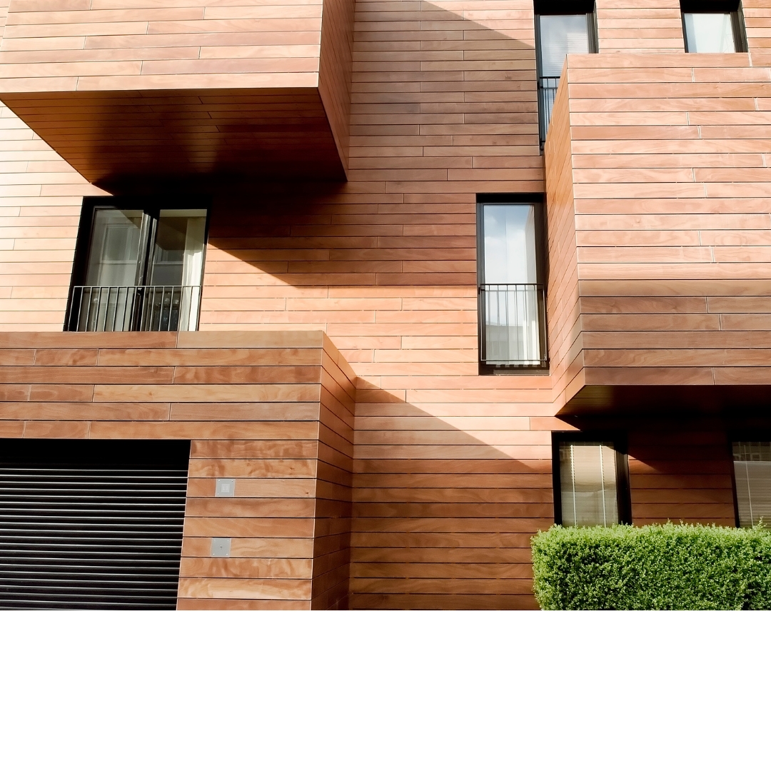 Pose de bardage de façade en bois, Installation de bardage composite pour façade moderne, Bardage façade en tuiles pour rénovation extérieure, Pose de panneaux de bardage pour façade élégante, Travaux de bardage façade en bois et composite, Revêtement de façade en bardage panneaux, Bardage façade design avec tuiles et bois, Installation bardage façade pour finition élégante et durable.