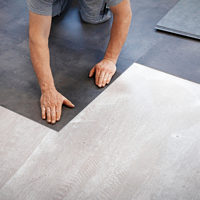 Sols souples, revêtements de sols, lino, moquette, LVT, PBVC? dalle en PVC