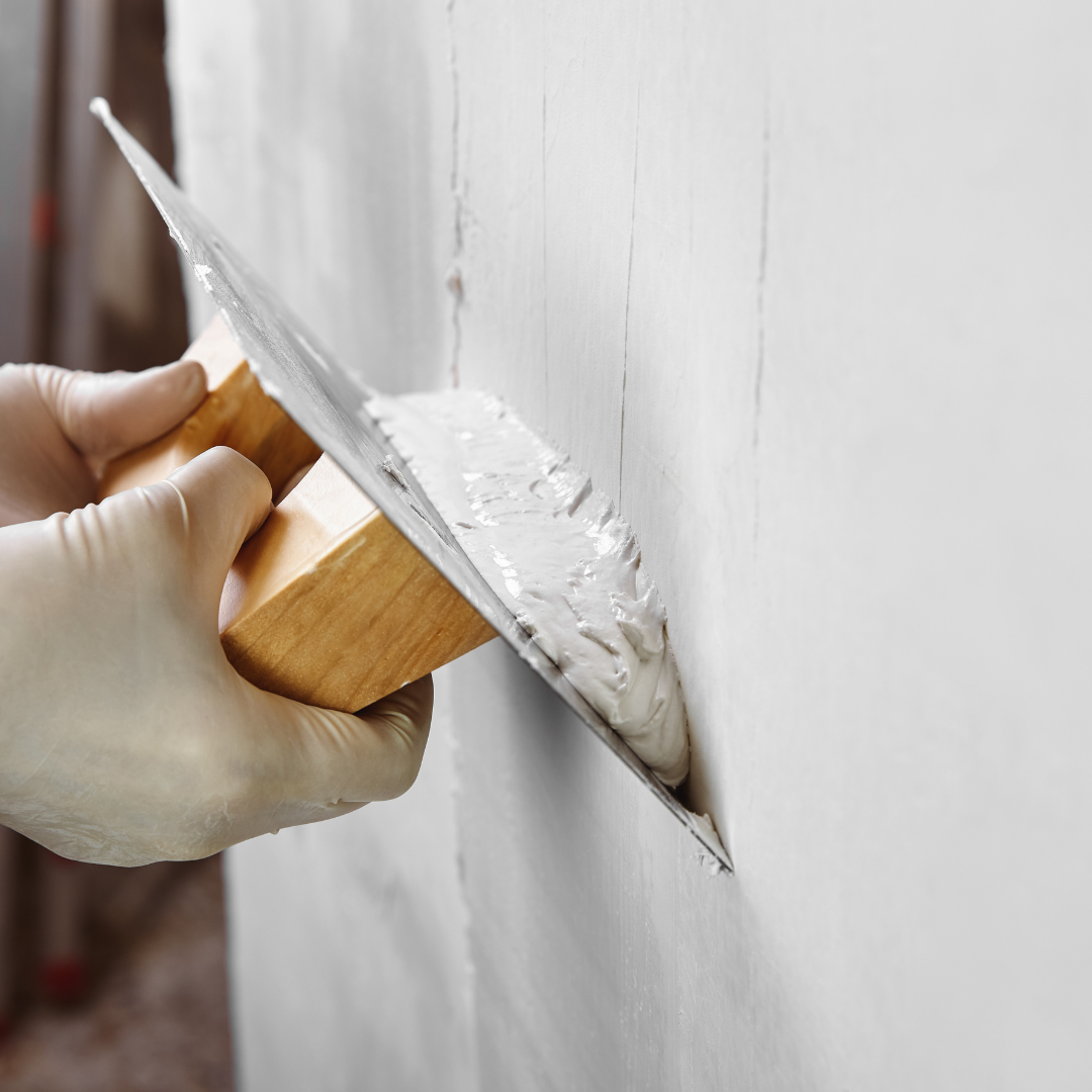 cimentage, cloisons, crépi, faux plafonds, parachèvement, peinture, plafonnage, démolition, rénovation générale, charpente, toiture, rénovation de salle de bain, rénovation de cuisine