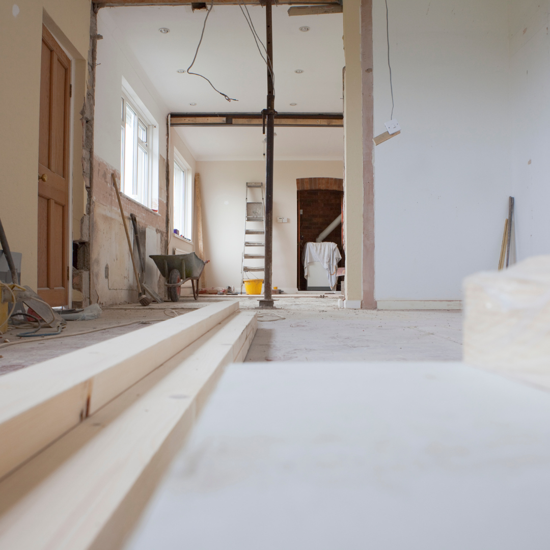 cimentage, cloisons, crépi, faux plafonds, parachèvement, peinture, plafonnage, démolition, rénovation générale, charpente, toiture, rénovation de salle de bain, rénovation de cuisine