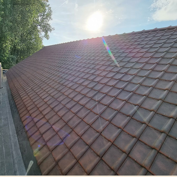 Couverture, ossature bois extérieur, charpente, charpente en bois, extension maison, chalet, terrasse en bois, carport, construction bois, annexe en bois, bardage en bois, cabanon, toitures en ardoises, toitures en tuiles, toitures en zinc, toitures métalliques, toitures plates, Ath, Soignies, Mouscron, couvreur