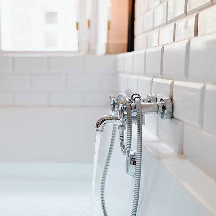 plomberie, matériaux, tuyaux, canalisations, Charleroi, réseau plomberie