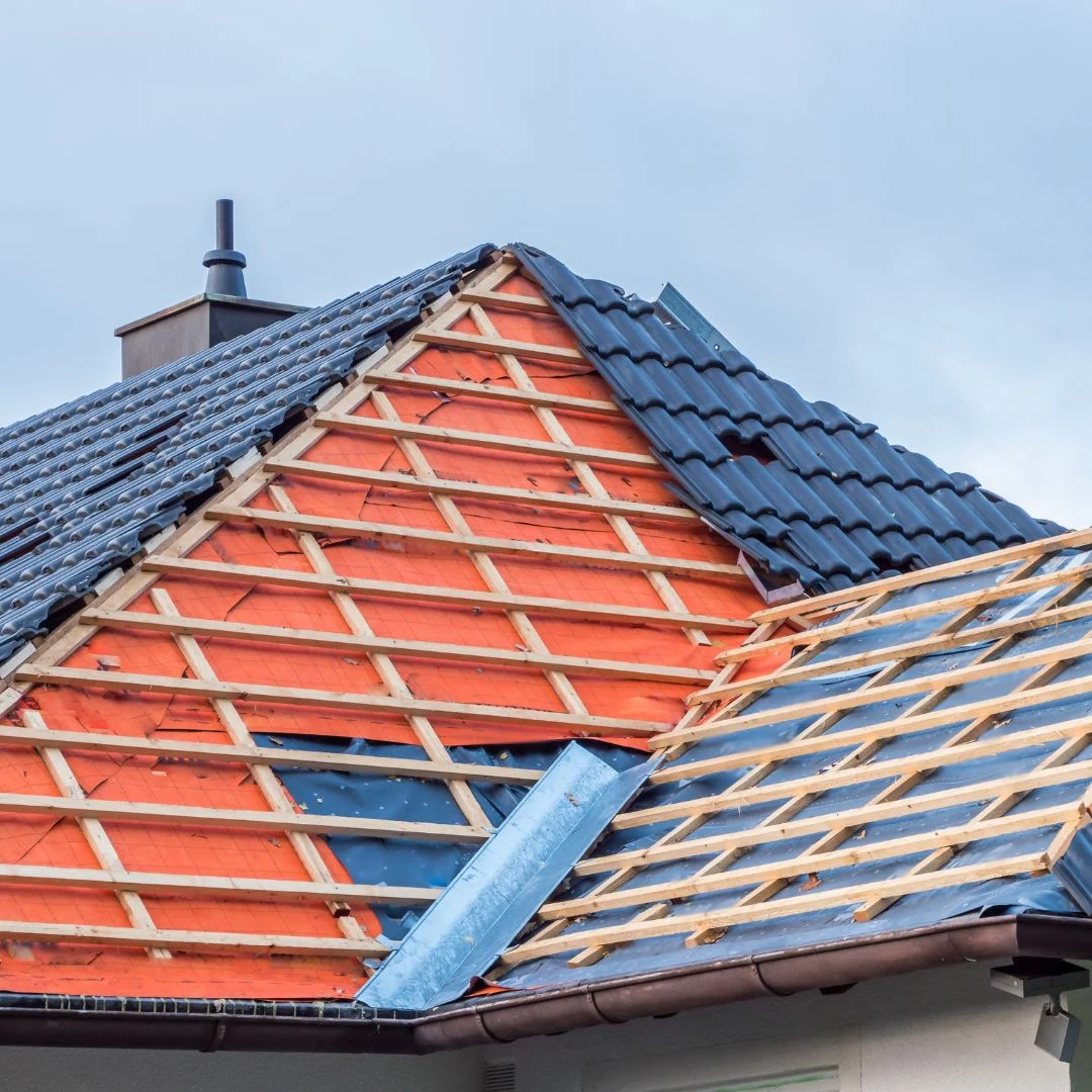 construction générale, rénovation intérieure, rénovation extérieure, rénovation énergétique, énergie renouvelables, toiture, isolation, électricité