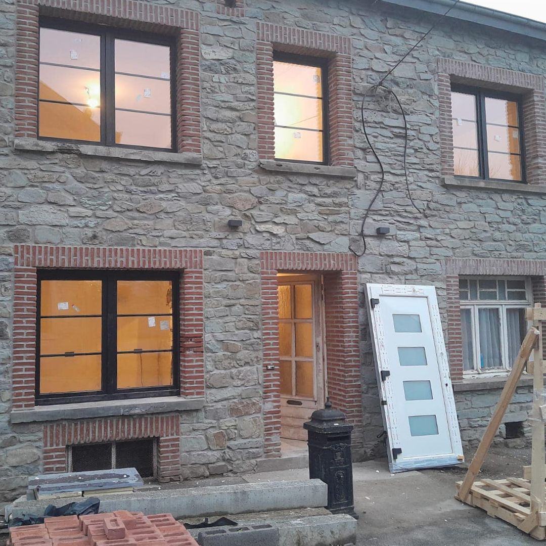 menuisier Couvin sur mesure, dressing chêne massif Chimay, cuisine sur mesure Philippeville, restauration meubles anciens Couvin, terrasse bois exotique Chimay, carport bois Philippeville, meuble chêne artisanal Couvin, bardage bois façade Chimay, parquet massif chêne Philippeville, annexe bois jardin Couvin, porte intérieure chêne Chimay, rénovation meuble ancien Philippeville, menuiserie extérieure Couvin, pose parquet semi-massif Chimay, mobilier sur mesure Couvin, aménagement terrasse bois Philippeville, création dressing Chimay, menuiserie intérieure Couvin, fabrication meuble chêne Philippeville, artisan menuisier Couvin Namur