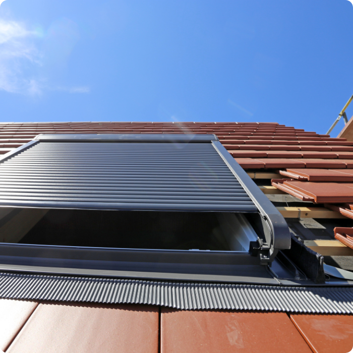 Velux, fenêtre de toit, ouverture de toit, lucarne, modification, réfection, transformation, charpente