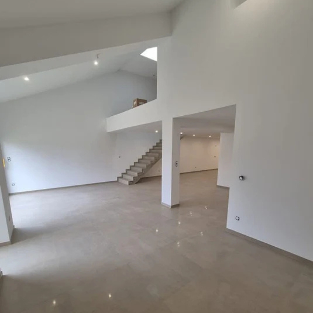 construction générale Liège clé porte, rénovation complète Seraing transformation, toiture ardoises Herstal rénovation, maison basse énergie Liège construction, menuiserie sur mesure Seraing, béton ciré sol Liège moderne, aménagement extérieur terrasse Herstal, remplacement châssis PVC Liège, parquet massif Seraing pose, façade rénovation isolation Liège, carport bois Herstal construction, gros oeuvre maçonnerie Liège, toiture plate étanchéité Seraing, cuisine sur mesure Liège rénovation, pavage extérieur Herstal allée, charpente traditionnelle Liège, double vitrage Seraing économie énergie, extension maison Liège annexe, parachèvement intérieur Herstal, clôture jardin Liège installation