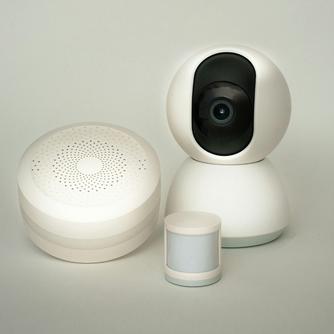 protection renforcée, accès autonome, Alarmes intelligentes, caméras