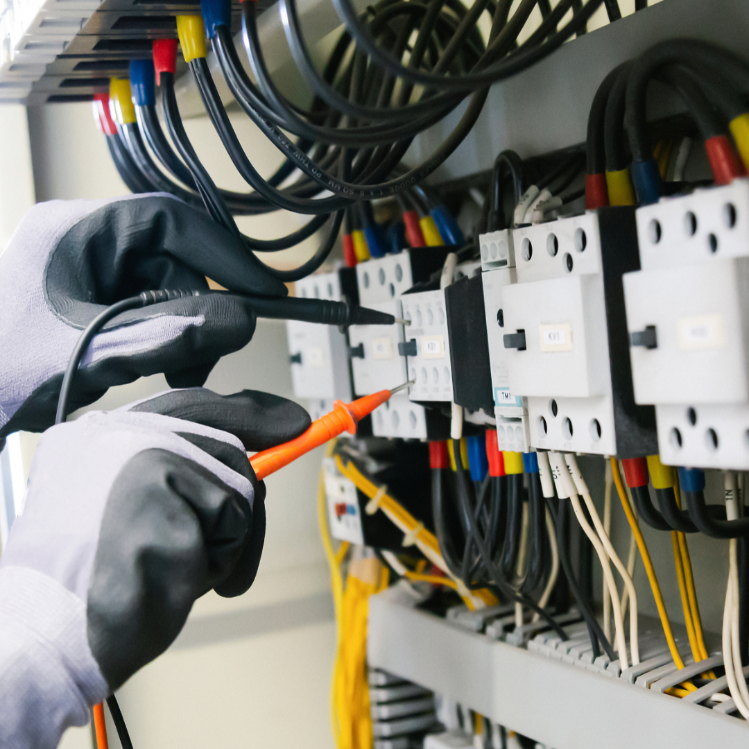 bornes de recharge, véhicules électriques, domotique intelligente