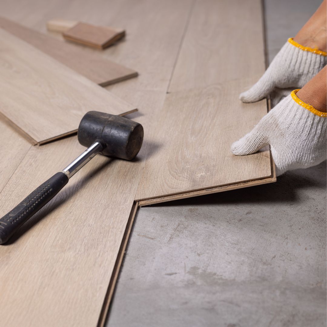 Carrelage, bardage, maçonnerie, escaliers, démoussage, entretien de toiture, gouttières