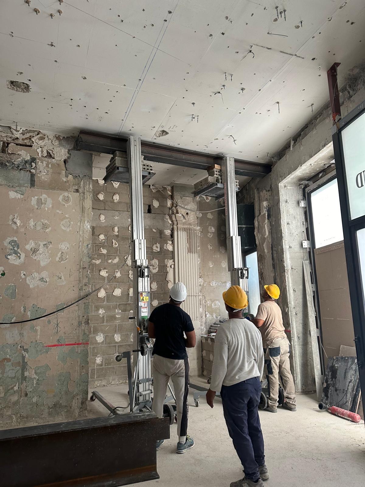 construction générale Pantin tous corps, boutique luxe Prada Montreuil aménagement, rénovation complète Aubervilliers, gros oeuvre Pantin fondations, plafonnage peinture Montreuil finitions, carrelage intérieur Aubervilliers pose, électricité domotique Pantin, chauffage climatisation Montreuil, plomberie sanitaires Aubervilliers luxe, sol résine Pantin commercial, espace commercial Montreuil prestigieux, cloisons Aubervilliers création, éclairage LED Pantin boutique, parquet noble Montreuil pose, chaudière condensation Aubervilliers, moquette épaisse Pantin luxe, pompe chaleur Montreuil installation, rénovation appartement Aubervilliers, cuisine haut gamme Pantin, sécurité alarme Montreuil commerce