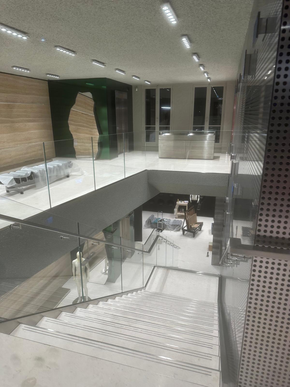 construction générale Pantin tous corps, boutique luxe Prada Montreuil aménagement, rénovation complète Aubervilliers, gros oeuvre Pantin fondations, plafonnage peinture Montreuil finitions, carrelage intérieur Aubervilliers pose, électricité domotique Pantin, chauffage climatisation Montreuil, plomberie sanitaires Aubervilliers luxe, sol résine Pantin commercial, espace commercial Montreuil prestigieux, cloisons Aubervilliers création, éclairage LED Pantin boutique, parquet noble Montreuil pose, chaudière condensation Aubervilliers, moquette épaisse Pantin luxe, pompe chaleur Montreuil installation, rénovation appartement Aubervilliers, cuisine haut gamme Pantin, sécurité alarme Montreuil commerce