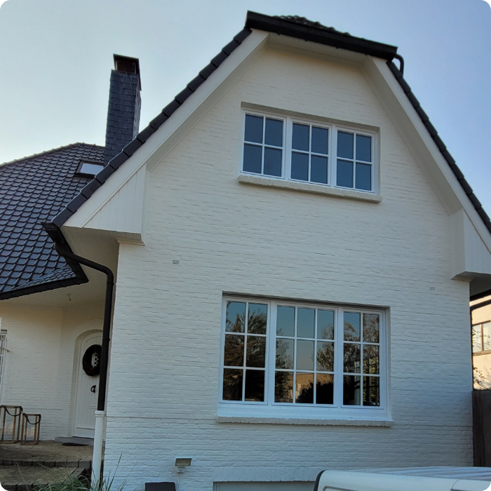 Peinture extérieure, peinture façade, maison, brique, bois, métal, pierre