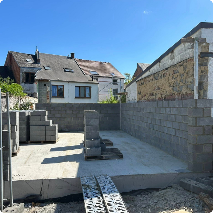 construction, chantier, entreprise, maçon, maçonnerie, gros oeuvre, 
                  terrassement, container, location, aménagement extérieur