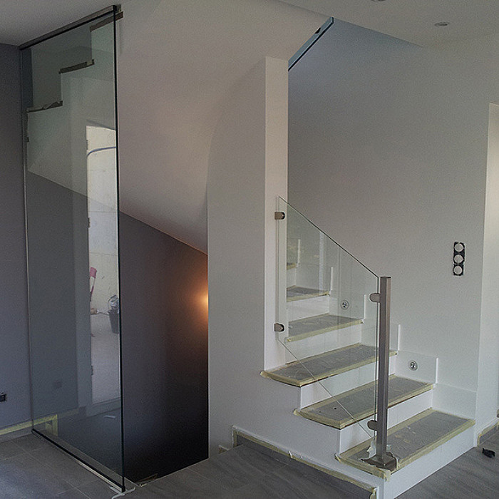 Gardes-corps, montant, escaliers, métal, métallique, portails, clôtures, création, métallerie