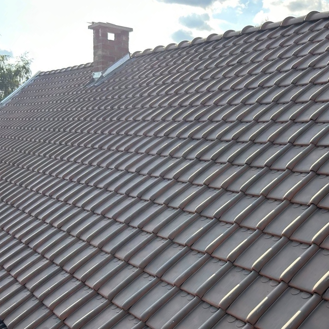 toiture, rénovation toiture, couverture, tuiles, ardoises, toiture plate, isolation toiture