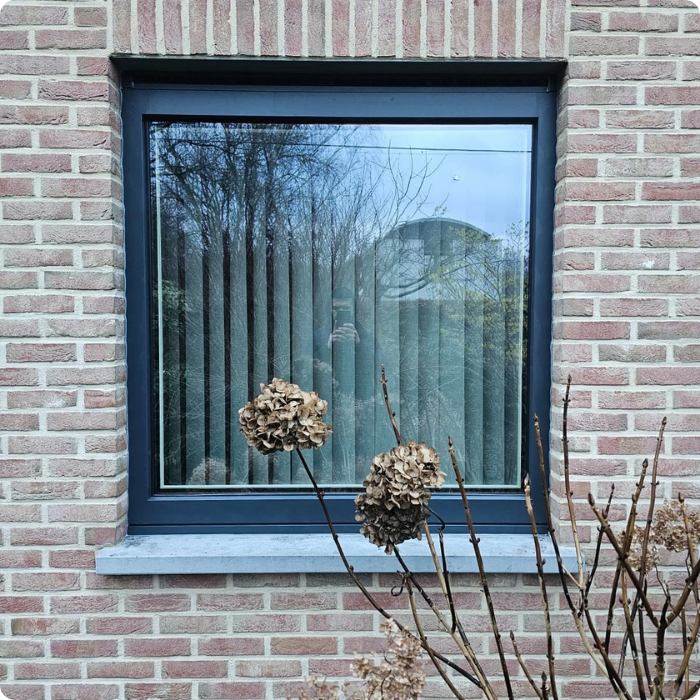 ramen, PVC-ramen, aluminium ramen, houten ramen, deuren met staal-look, luchtdichtheid, buitenschrijnwerk