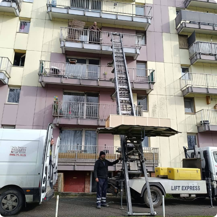 Nettoyage, vide maison, déménagement, chargement, débarras, meubles, évacuation