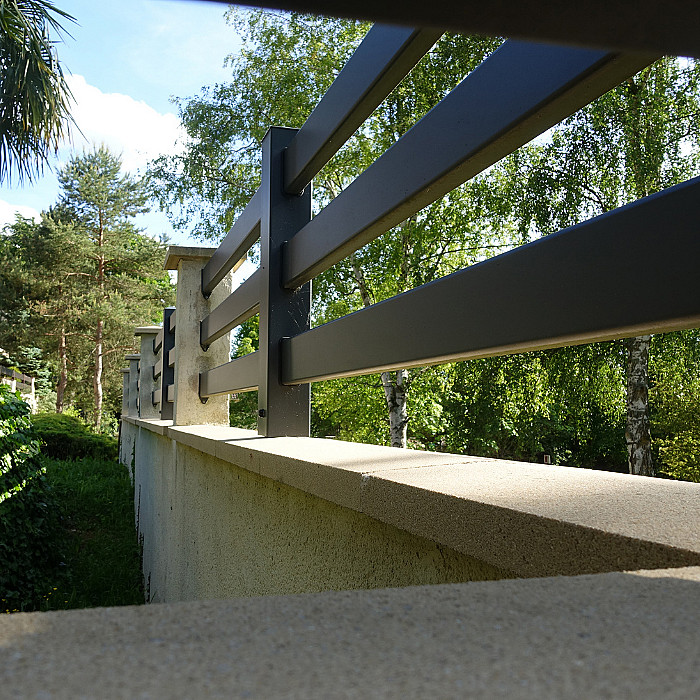 Portails, portillons, installation, colonnes, maçonnerie, réglage, moteur