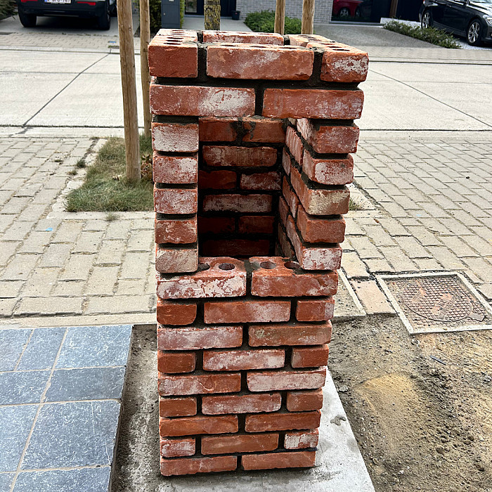 sols, Carrelage extérieur, carrelage intérieur, entretient de parquet, lino, parquet (parquet massif, plancher), parquet semi-massif, plancher de bois laminé, pose de parquet, rénovation de parquet, vinyle, chape, chape extérieur, chape sèche, terrasse, maçonnerie, construction extension ou annexe, construction générale, gros oeuvre, travaux de maçonnerie, vérandas, ravalement de façade, rejointoyage, rénovation de façade, rénovation salle de bain, sanitaire