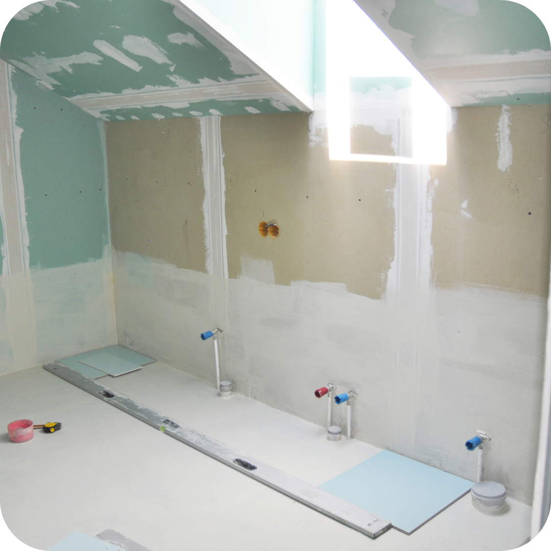 rénovation Bruxelles, entrepreneur général Etterbeek, rénovation intérieure Forest, carrelage Bruxelles, parquet, gyproc, plafonnage, rénovation cuisine Brabant wallon, salle de bain, terrasse, façade, peinture intérieure, cloisons, cimentage sol, rénovation complète Bruxelles, travaux rénovation Brabant flamand, plomberie, sanitaire