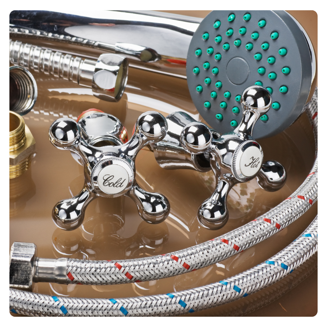 Salle de bain, robinetterie, lavabos, meubles