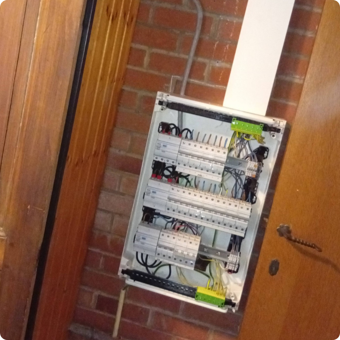 électricien, électricité générale, travaux électriques, installation, nouvelle installation