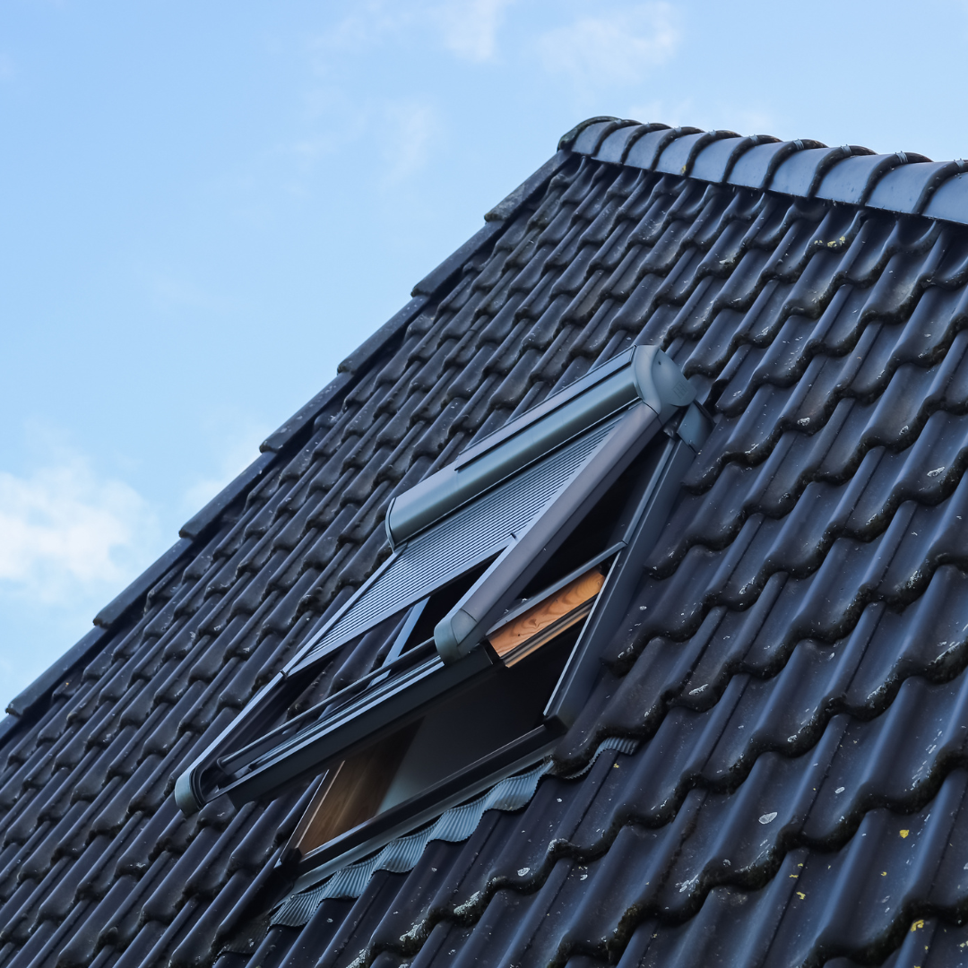 couvreur Andenne, toiture Andenne, réparation toiture, toiture EPDM, ardoise naturelle, isolation toiture, Velux, couvreur Namur, couvreur Huy, étanchéité toiture