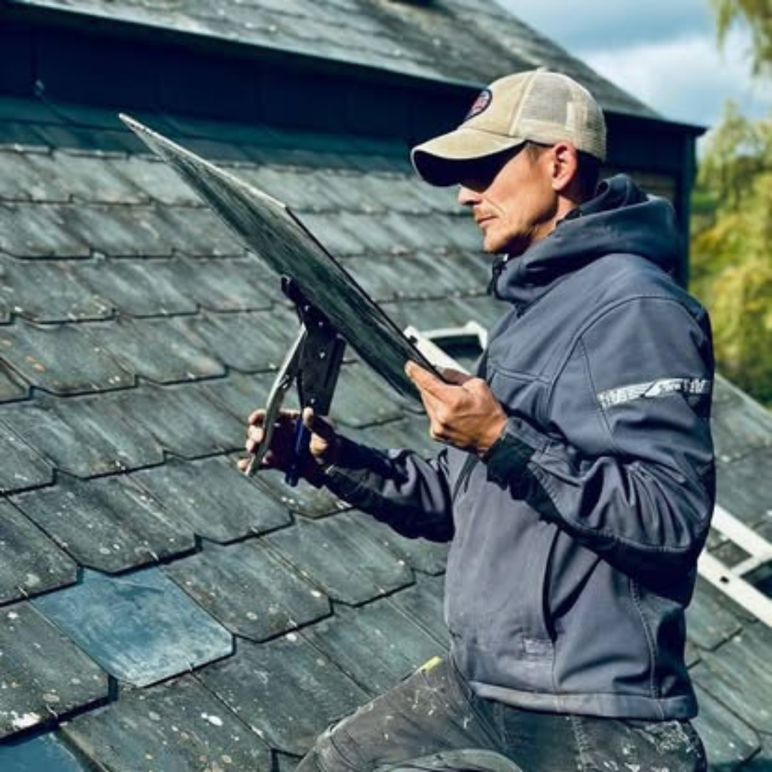 couvreur Sprimont, toiture Sprimont, ardoise naturelle, rénovation toiture, couverture toiture, toiture en ardoise, réparation toiture, étanchéité toiture, couvreur Seraing, couvreur Verviers, province de Liège