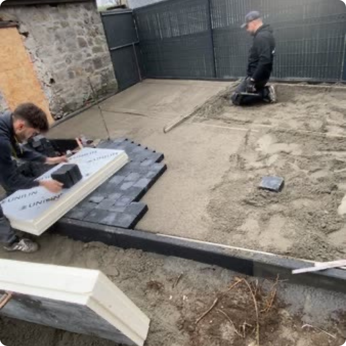 Aménagement extérieur, jardin, pavage, terrasse, petits terrassements, nivellement, évacuation terre