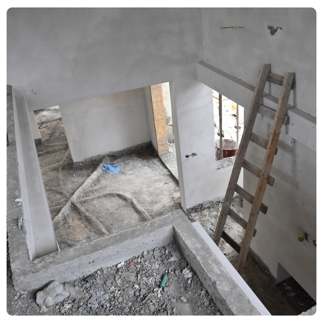 salle de bains et revêtements de sols, chauffage, plomberie, électricité, rénovation murs, gros œuvre, maçonnerie, menuiserie, toiture
