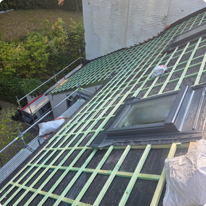 Pose de Velux, fe,être de toit, Velux, ouverture de toit, couverture, toiture