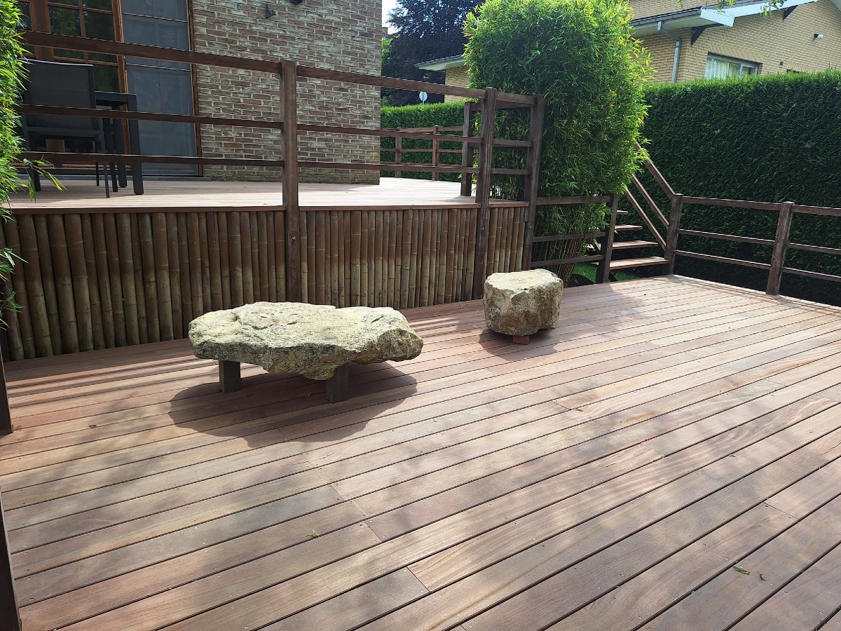 Terrasse, terrasse en bois, en béton, en carrelage, carrelage extérieur, aménagement jardin