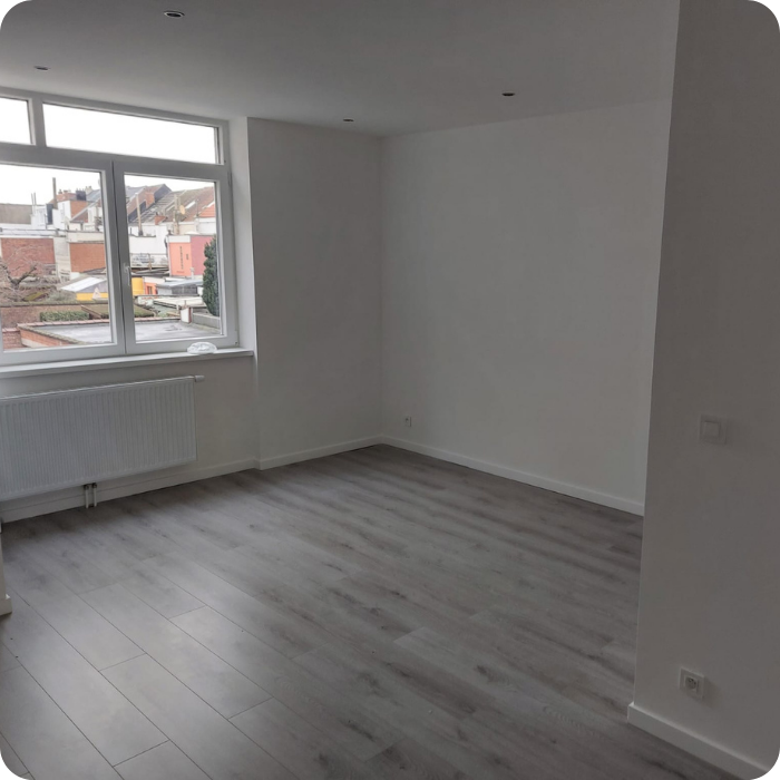 Parachèvement, plafonnage, cloisons, enduits, toiture, revêtements sols, carrelage, mobilier